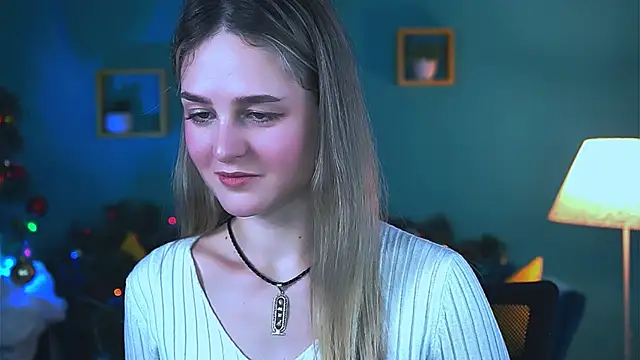 DeboraLarson online show from 01-19-25, 03:21