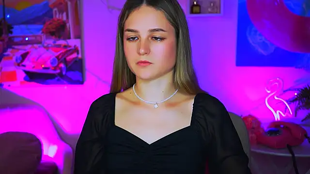 DeboraLarson online show from 01-22-25, 05:26