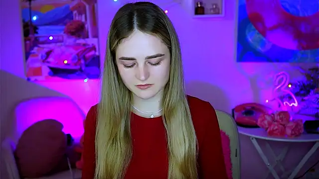 DeboraLarson online show from 02-14-25, 04:04