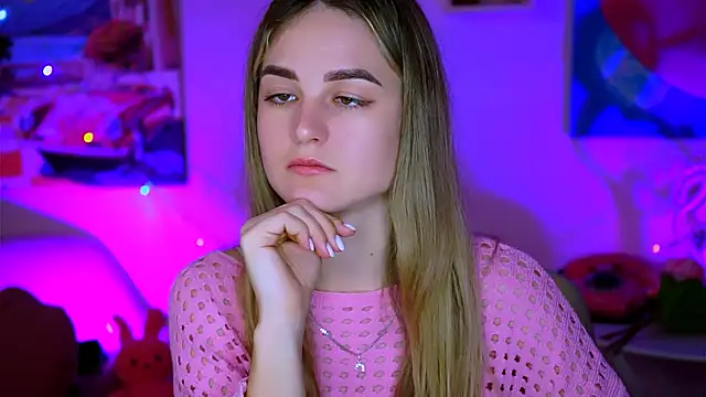 DeboraLarson online show from 02-15-25, 04:25