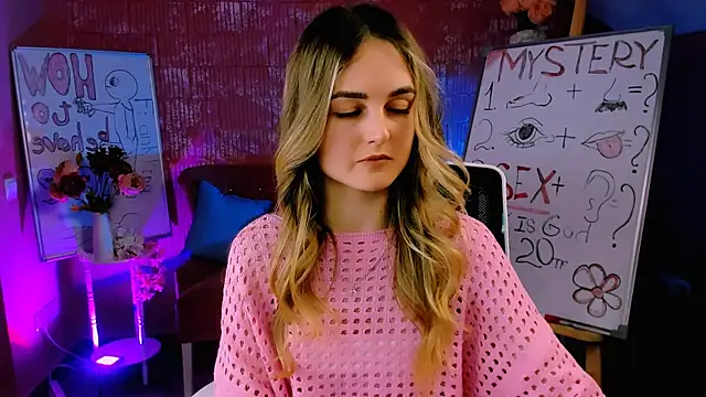 DeboraLarson online show from 02-21-25, 11:22