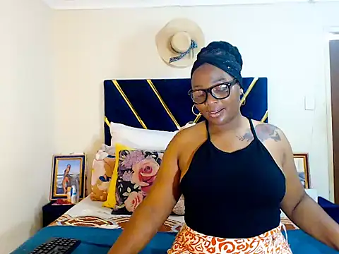 Snapshot of veronica1xxx chatting on 02-02-26, 08:40 veronica1xxx online show from 02-02-26, 08:40