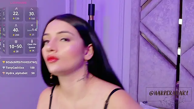 Snapshot of Harper-Avary chatting on 11-15-25, 02:46 Harper-Avary online show from 11-15-25, 02:46