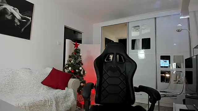 Ivy belle online show from 12-18-25, 06:08