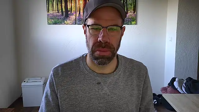 Snapshot of Harry_Boldt chatting on 11-06-25, 07:53 Harry Boldt online show from 11-06-25, 07:53