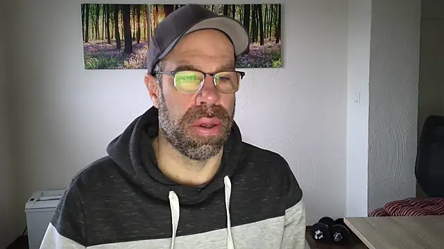 Snapshot of Harry_Boldt chatting on 11-07-25, 07:08 Harry Boldt online show from 11-07-25, 07:08