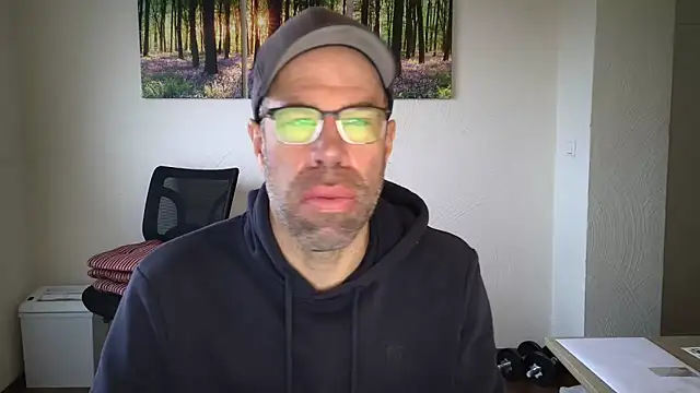 Snapshot of Harry_Boldt chatting on 11-12-25, 07:09 Harry Boldt online show from 11-12-25, 07:09