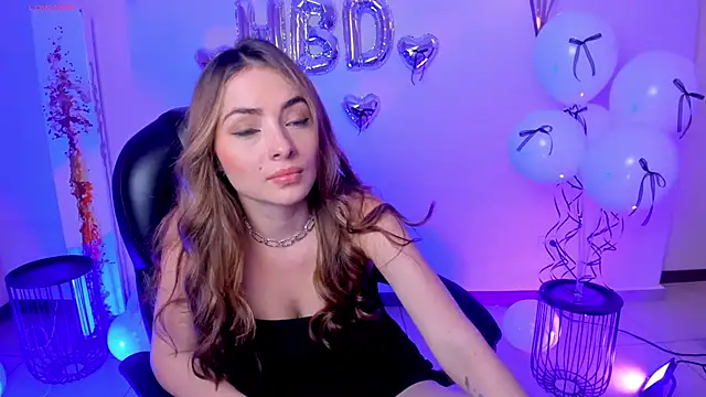 StacyWoods online show from 03-01-25, 04:22