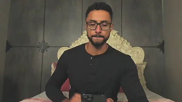 LiamGarcia1 online show from 10-13-25, 11:54