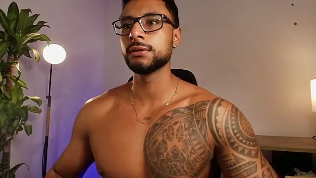 LiamGarcia1 online show from 01-15-26, 03:05