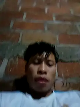 Snapshot of kgmc2 chatting on 12-21-24, 05:25 kgmc2 online show from 12-21-24, 05:25