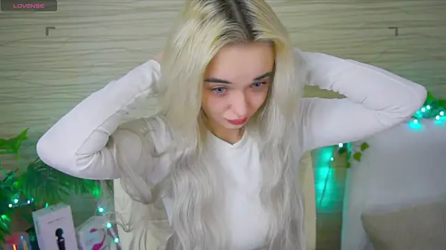 Ashley S online show from 02-22-25, 11:13