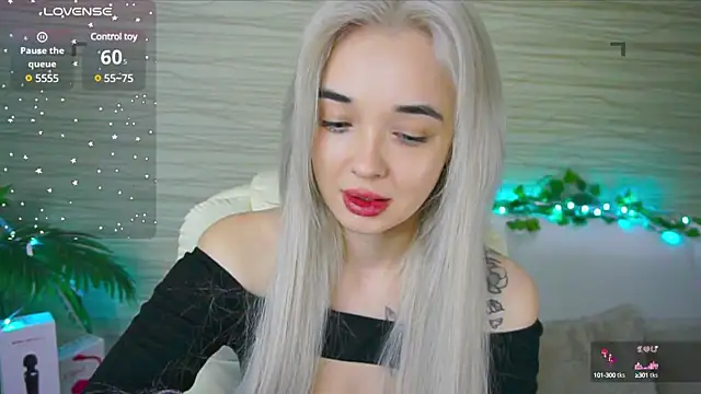 Ashley S online show from 03-16-25, 11:04