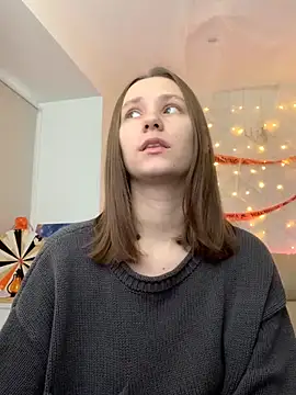 Snapshot of HotCaramellsTV chatting on 10-24-25, 08:22 HotCaramellsTV online show from 10-24-25, 08:22