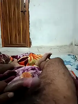 Snapshot of pintuS40 chatting on 01-01-25, 12:21 pintuS40 online show from 01-01-25, 12:21