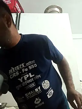 Snapshot of pintuS40 chatting on 01-07-25, 05:53 pintuS40 online show from 01-07-25, 05:53