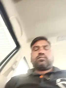 Snapshot of pintuS40 chatting on 01-11-25, 08:00 pintuS40 online show from 01-11-25, 08:00