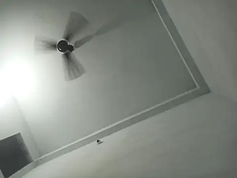 Snapshot of pintuS40 chatting on 01-22-25, 07:03 pintuS40 online show from 01-22-25, 07:03