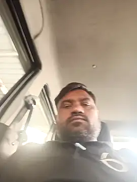 Snapshot of pintuS40 chatting on 01-23-25, 07:00 pintuS40 online show from 01-23-25, 07:00