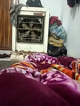 Snapshot of pintuS40 chatting on 01-26-25, 01:20 pintuS40 online show from 01-26-25, 01:20