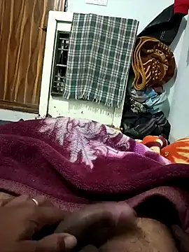 Snapshot of pintuS40 chatting on 01-31-25, 08:33 pintuS40 online show from 01-31-25, 08:33