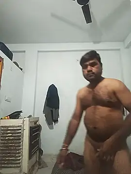 Snapshot of pintuS40 chatting on 02-15-25, 12:48 pintuS40 online show from 02-15-25, 12:48