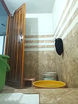 Snapshot of pintuS40 chatting on 02-17-25, 02:20 pintuS40 online show from 02-17-25, 02:20