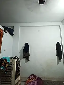 Snapshot of pintuS40 chatting on 02-22-25, 01:55 pintuS40 online show from 02-22-25, 01:55