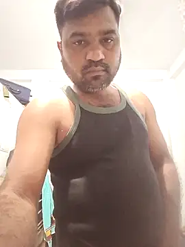 Snapshot of pintuS40 chatting on 03-01-25, 12:07 pintuS40 online show from 03-01-25, 12:07