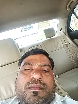 Snapshot of pintuS40 chatting on 10-08-25, 05:05 pintuS40 online show from 10-08-25, 05:05