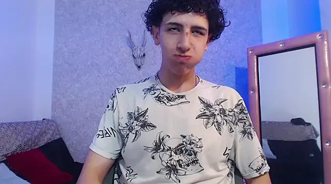 Kerverr  online show from 02-17-25, 01:42