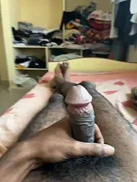 Snapshot of Thinboycock chatting on 11-16-25, 07:14 Thinboycock online show from 11-16-25, 07:14