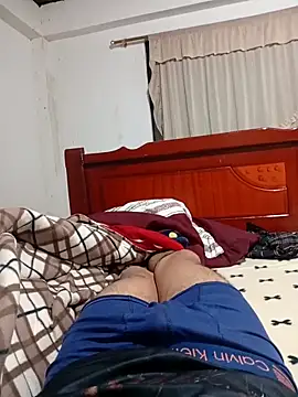 loomolmedo online show from 02-05-26, 03:11