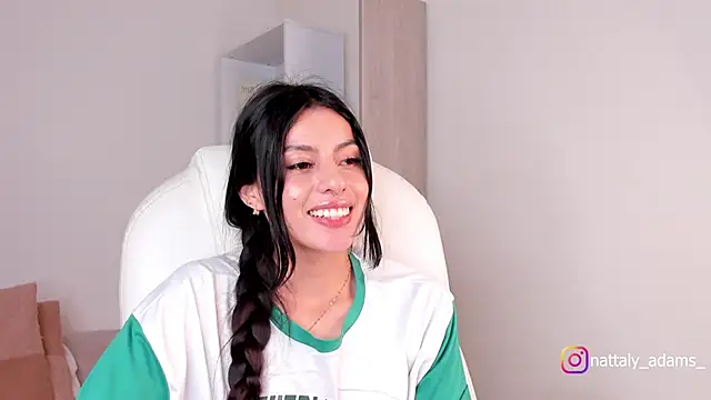 nattaly adams online show from 12-23-24, 09:51