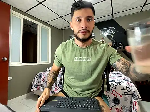 marcel crawford96 online show from 09-11-25, 02:28