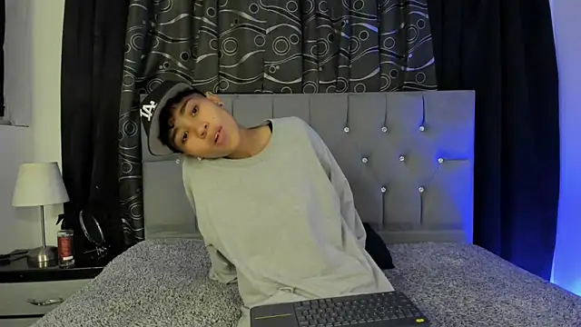 nova sex01 online show from 02-02-25, 04:05