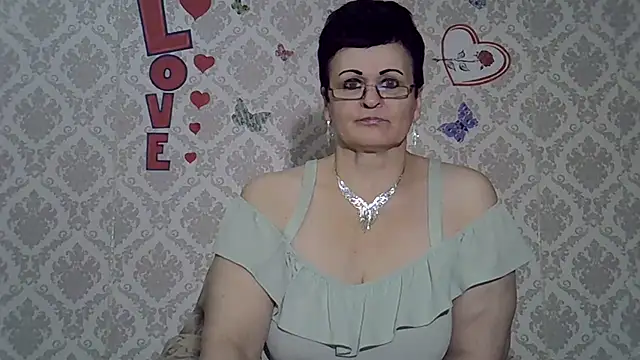 Snapshot of PaulaGolden chatting on 12-09-24, 03:22 PaulaGolden online show from 12-09-24, 03:22