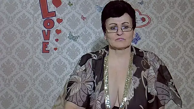 Snapshot of PaulaGolden chatting on 03-10-25, 03:09 PaulaGolden online show from 03-10-25, 03:09