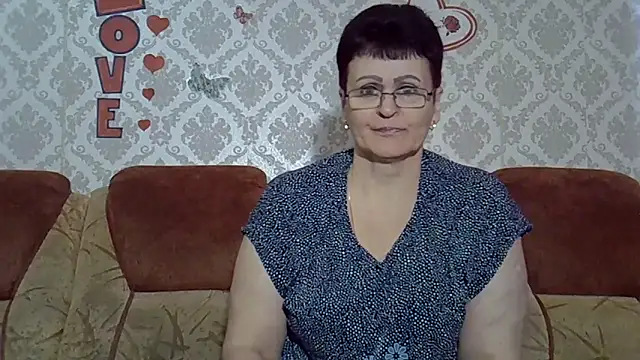 Snapshot of PaulaGolden chatting on 10-22-25, 08:36 PaulaGolden online show from 10-22-25, 08:36