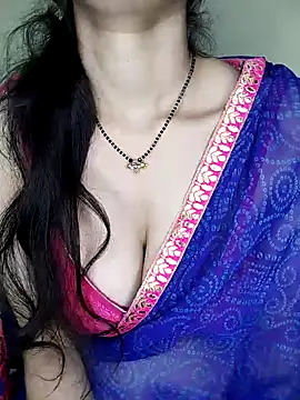 Snapshot of Fair-magic-woman chatting on 12-20-24, 10:32 Fair-magic-woman online show from 12-20-24, 10:32