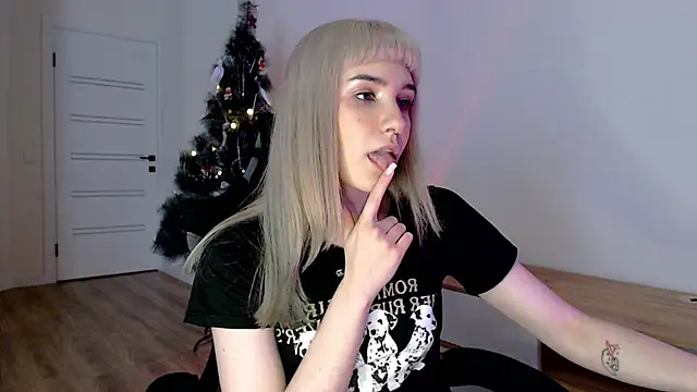 Princess Shy    online show from 02-18-25, 02:38