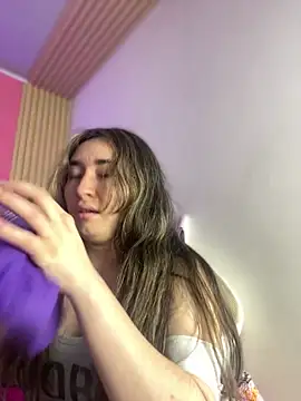 Sophie LS online show from 03-07-25, 02:36