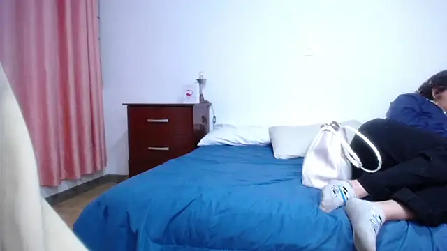 Snapshot of be_sinners chatting on 10-26-25, 03:01 be sinners online show from 10-26-25, 03:01