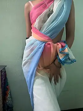 Snapshot of Mallu_rose chatting on 01-15-25, 03:29 Mallu rose online show from 01-15-25, 03:29