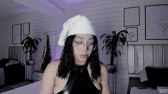 Lizzie-Evans online show from 12-05-25, 12:14