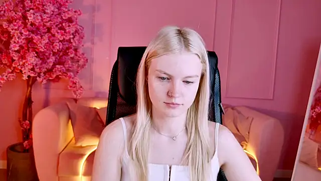 GraceGlamour online show from 11-03-25, 05:09