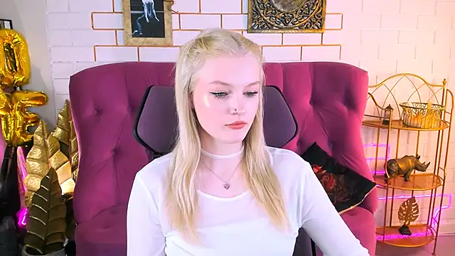 GraceGlamour online show from 11-19-25, 01:11