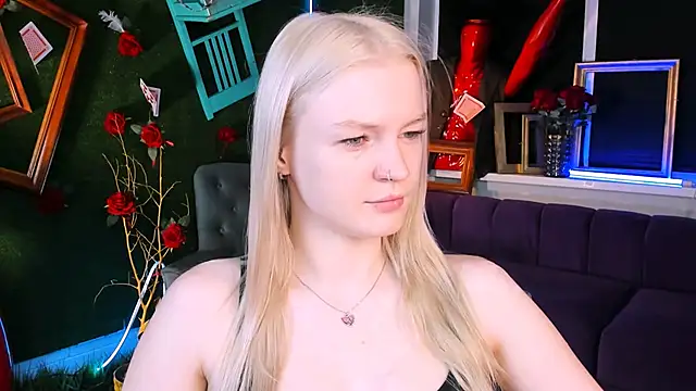 GraceGlamour online show from 11-21-25, 05:06