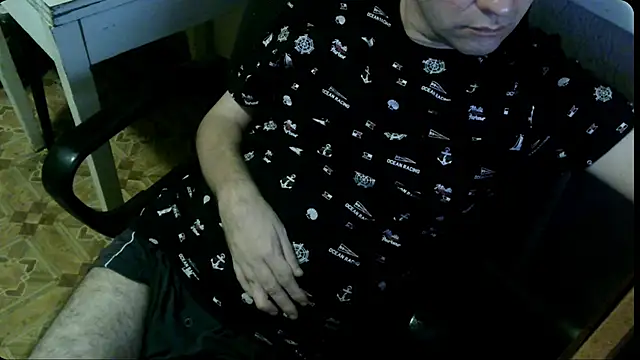 Snapshot of AlDON59 chatting on 01-19-25, 05:28 AlDON59 online show from 01-19-25, 05:28