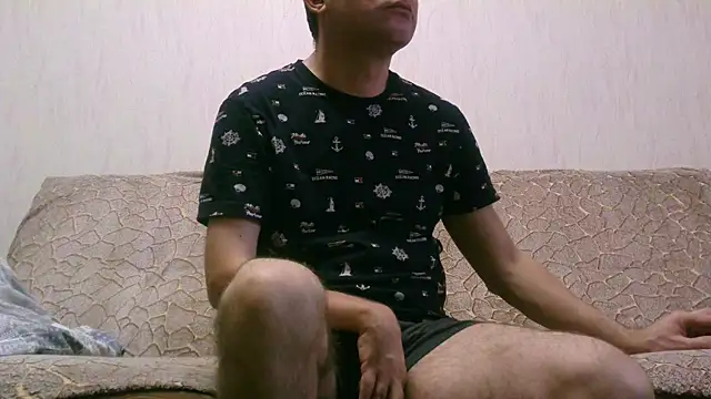 Snapshot of AlDON59 chatting on 01-20-25, 10:07 AlDON59 online show from 01-20-25, 10:07